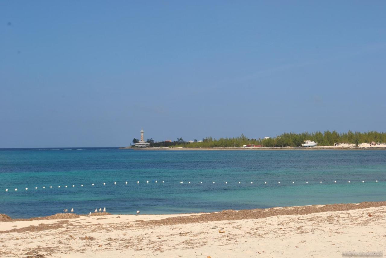 Tropical Hideaway Apartment Nassau Exterior foto